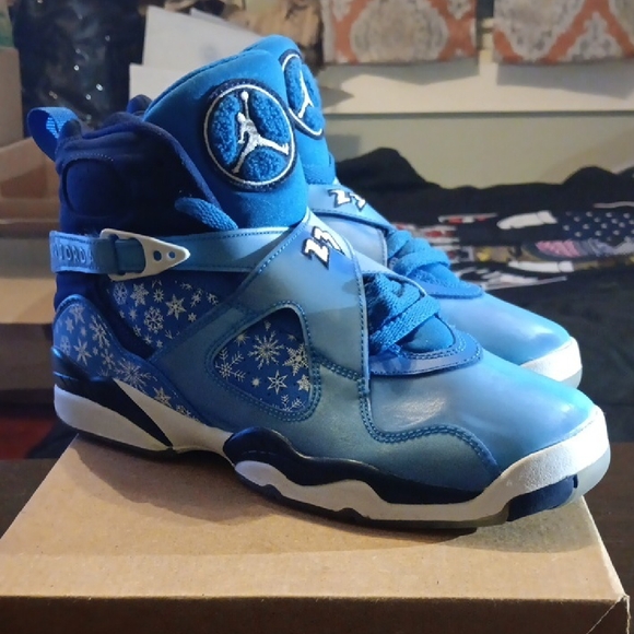 Jordan 8 Retro (GS) Snow Blizzard Sneakers Men 7Y Womens 8.5 Worn Once - Picture 3 of 9